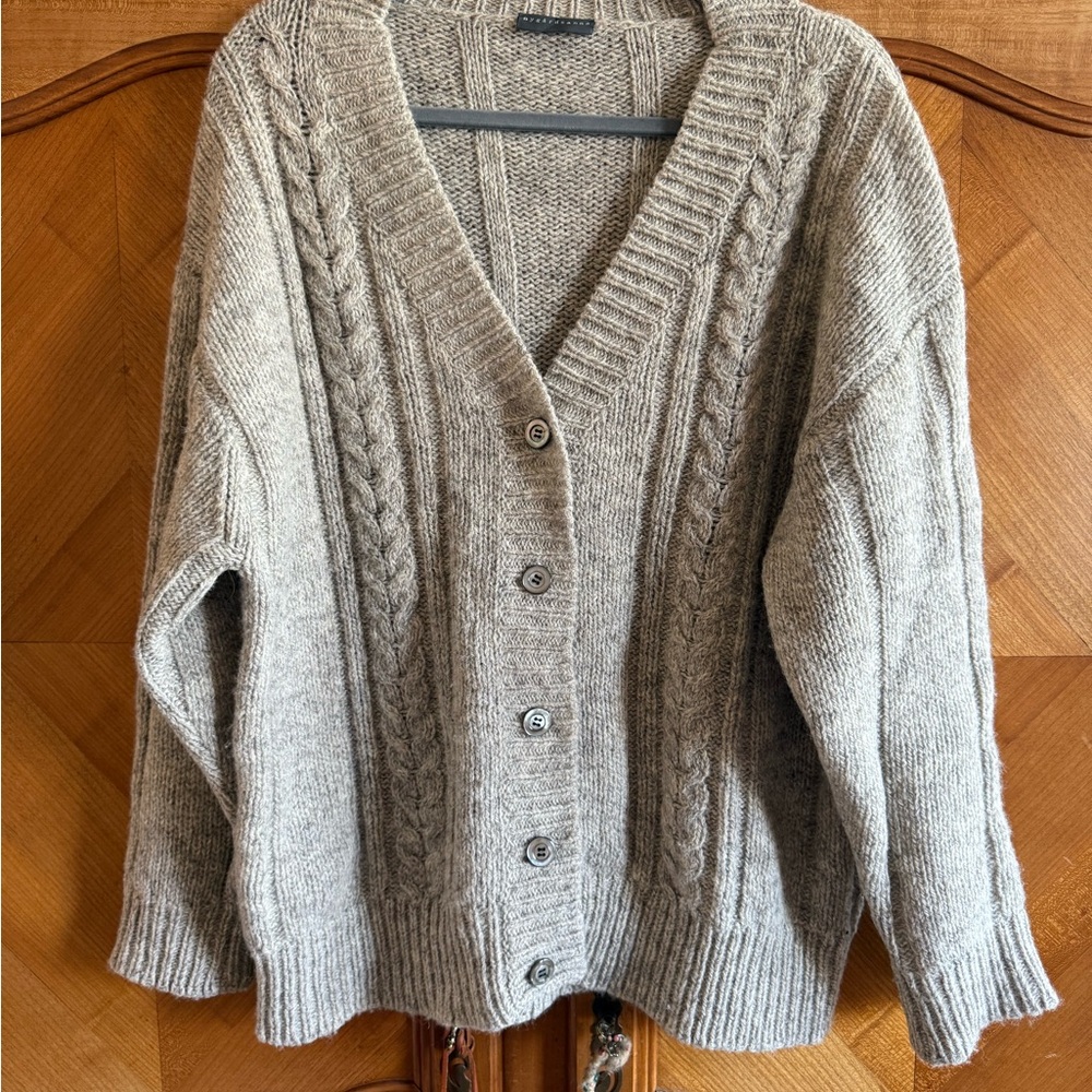 Nygårdsanna (100% undyed British Wool) Cable Knit Cardigan Sweater